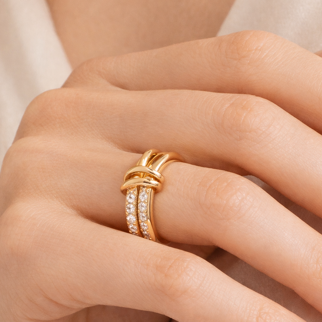 Glaidy – Anillo Elegante con Diseño Moderno