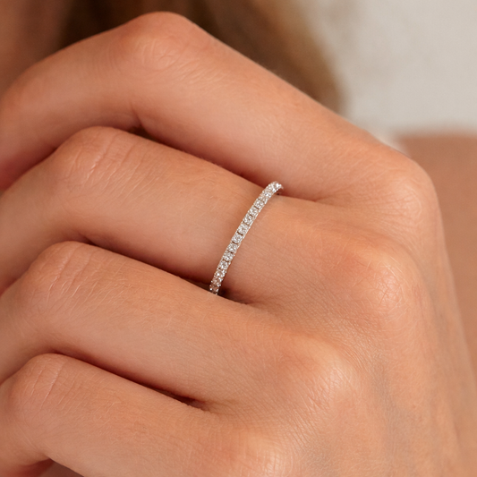 Hikari – Anillo Moissanita Elegante