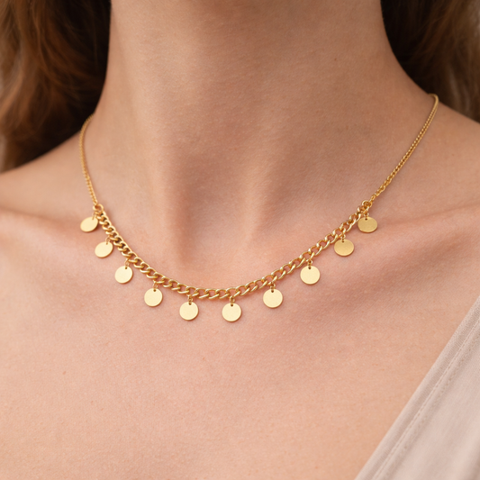 Terra – Collar Chic con Brillo Sutil y Estilo Natural