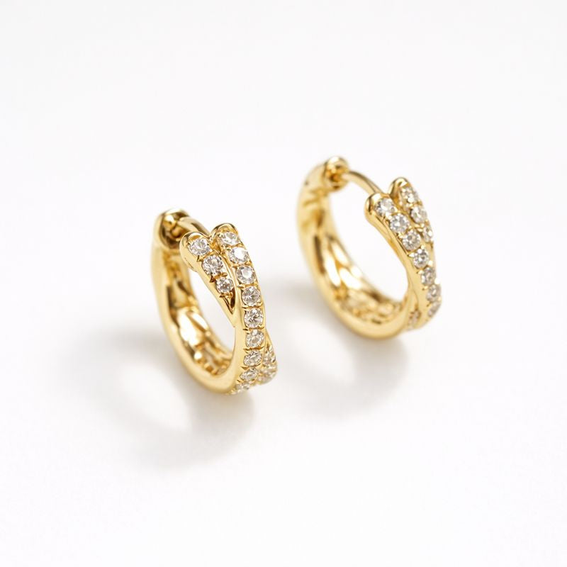 Lara – Pendientes Giro Cruz Doble Fila