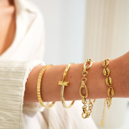 Miley – Pulsera Cadena Eslabones Concha Dorada