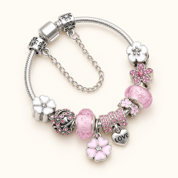 Pulsera Charm Dama con Motivos Florales y Varios Detalles de Colgante