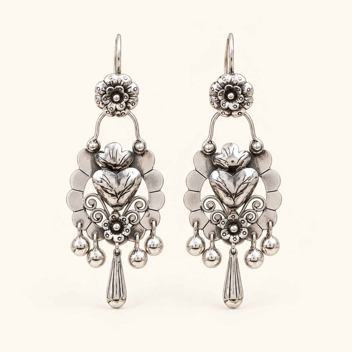 Pendientes de Candelabro para Mujeres con Diseño Floral