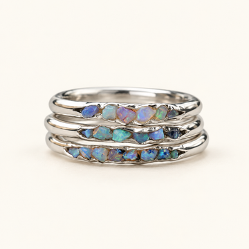 Anillo de Mujer con Diseño Multicapa y Piedra Decorativa