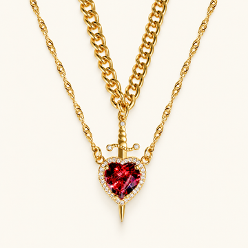 Conjunto de 2 collares para mujeres con colgantes de corazón y espada