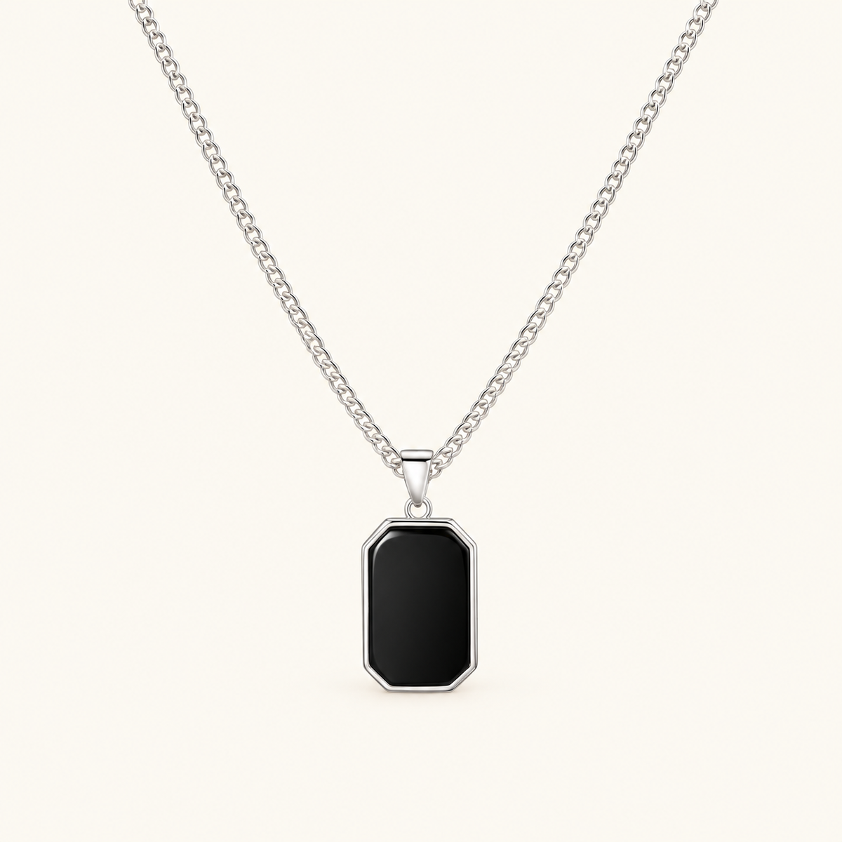 Collar con Colgante de Damas con Pieza Central Rectangular y Diseño Geométrico