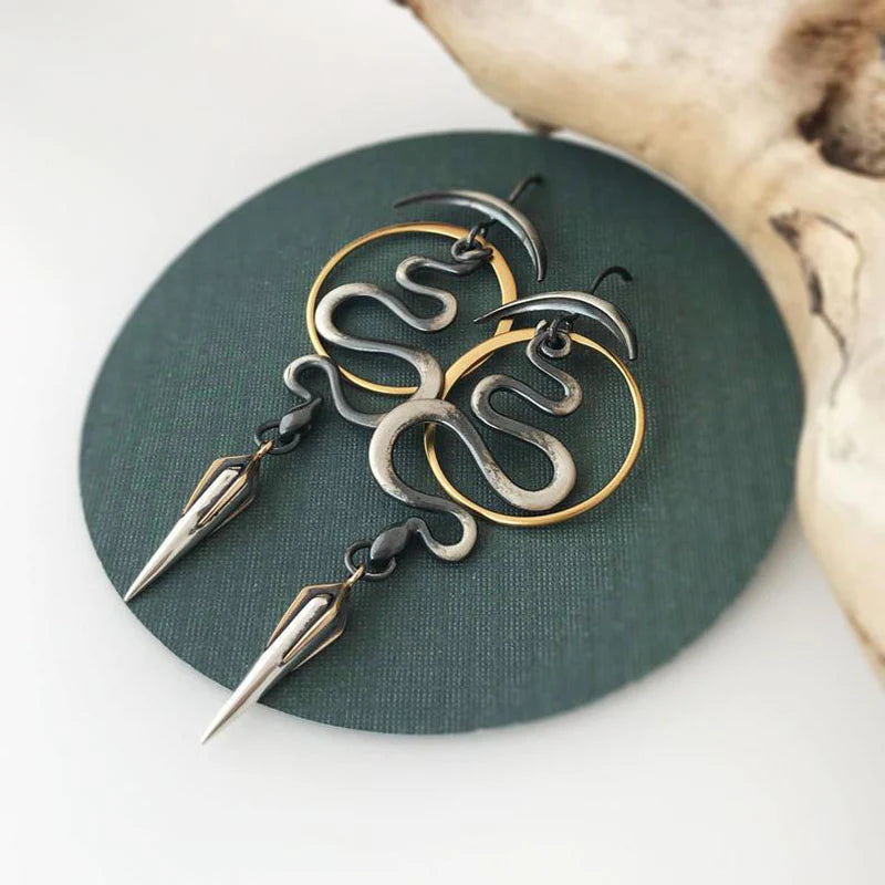 Jisoo – Pendientes Espirales Irregulares con Forma Geométrica