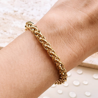 Evelyn – Pulsera Dorada Cadena Trenzada Gruesa