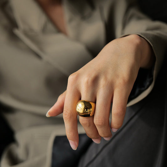 Ella – Bague Dôme Contemporanea