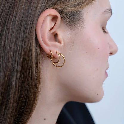 Adela – Set de Pendientes Huggie