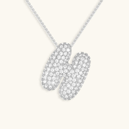 Collar de diamantes con inicial en burbuja