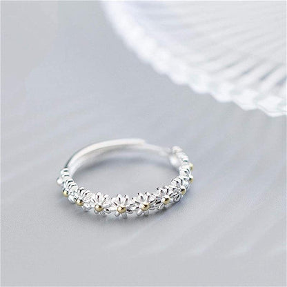 Flavia – Anillo de Margarita Ajustable en Plata Esmaltada