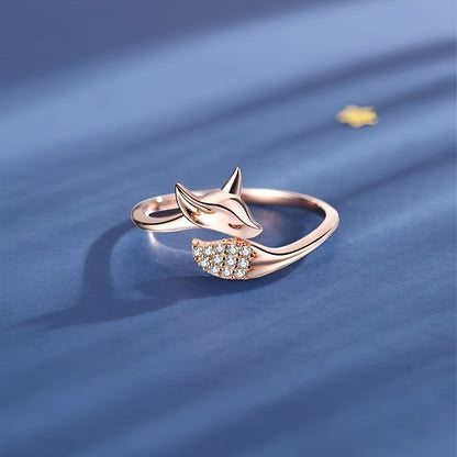 Lyra – Anillo Zorro Plateado con Acabado Rosado