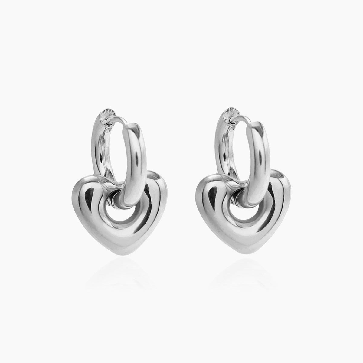 Pendientes Huggie de Mujer con Colgantes de Corazón Desmontables y Diseño Transformable