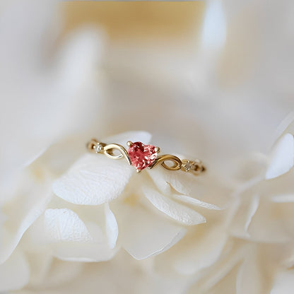 Yllara – Anillo Simple Corazón Incrustado Plata & Oro
