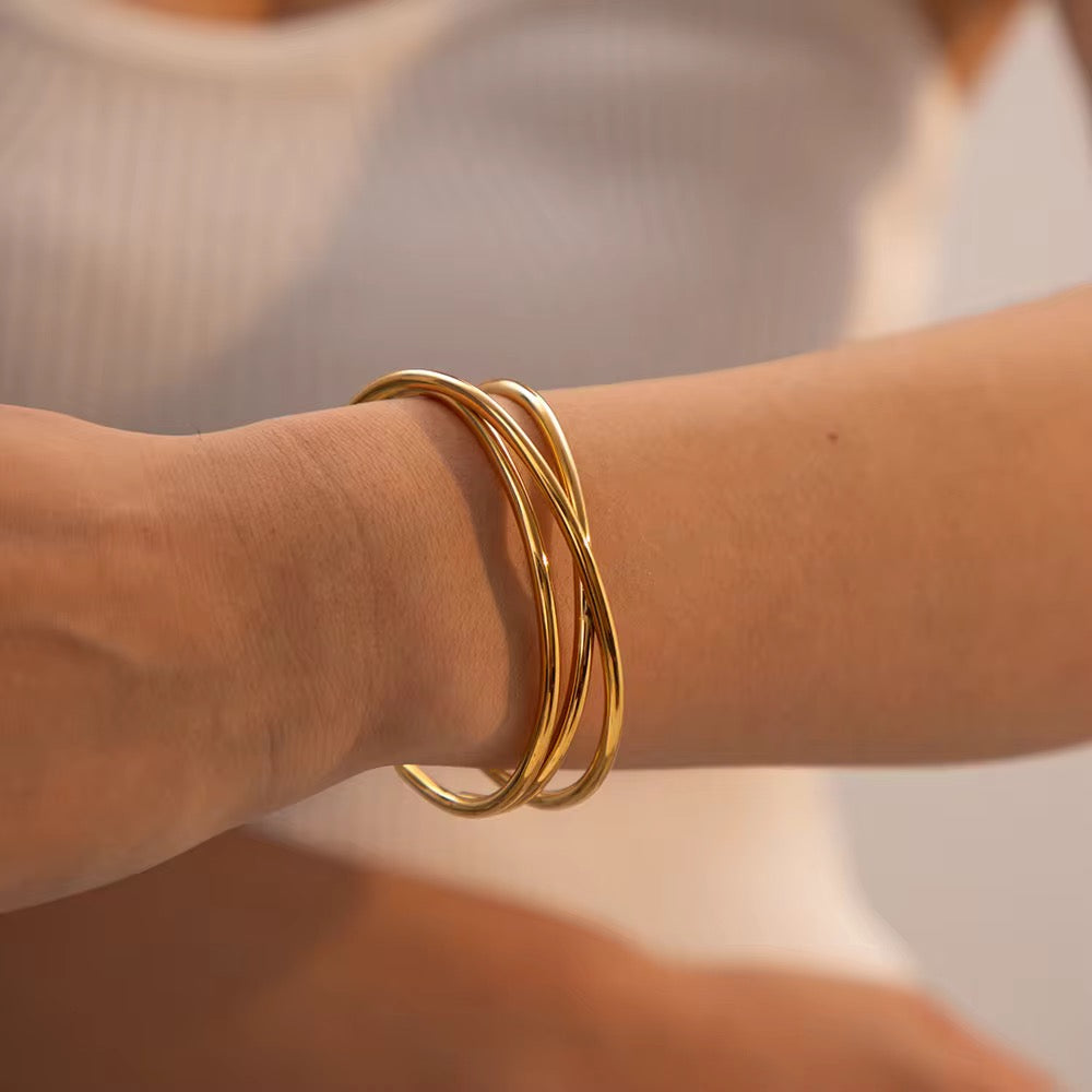 Tarra – Pulsera Trenzada con Estilo Chic