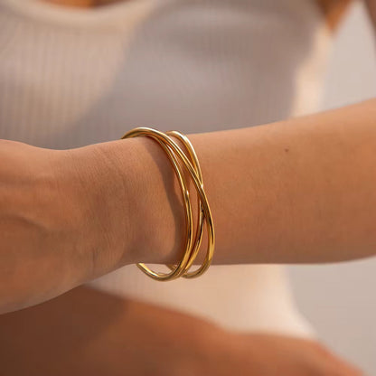 Tarra – Pulsera Trenzada con Estilo Chic