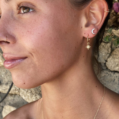 Zara - Pendientes de Cartílago Luna con Gemas