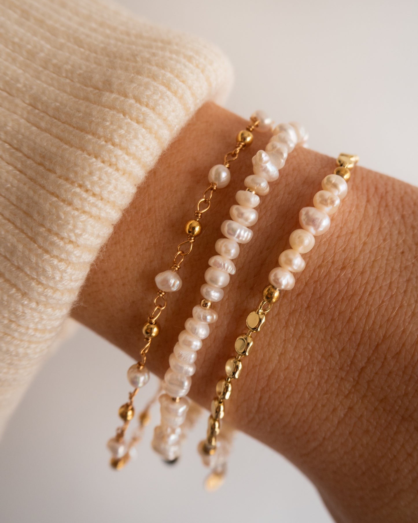 Siena - Pulsera de Perlas con Cadena de Disco