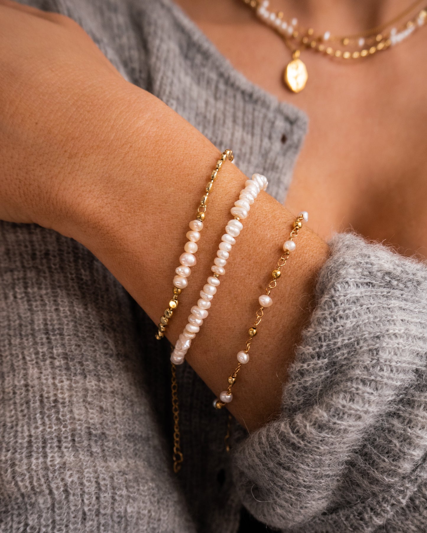 Siena - Pulsera de Perlas con Cadena de Disco