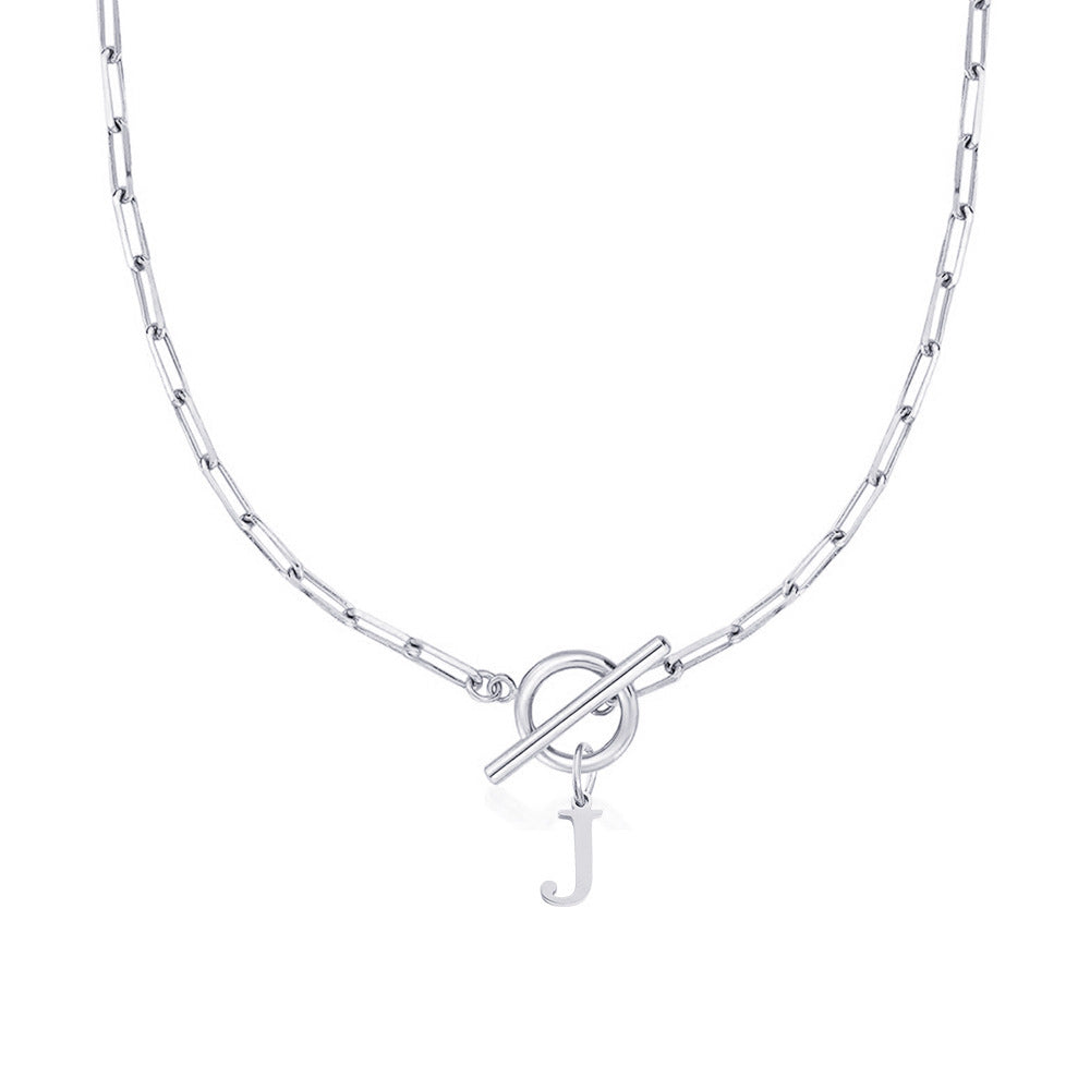 Amara – Collar Inicial en Eslabones de Papel
