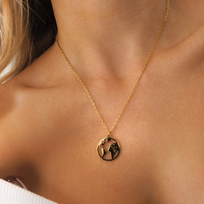 Yumi - Collar Éléganza Mapa del Mundo