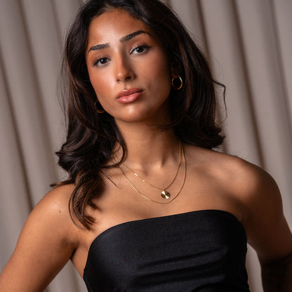 Yuna – Collar Sol Redondo Dorado 18K