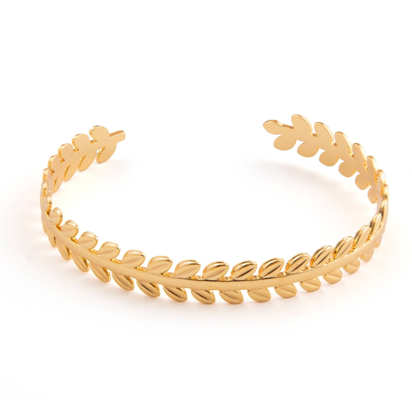 Fely – Brazalete con Diseño de Hojas y Charms