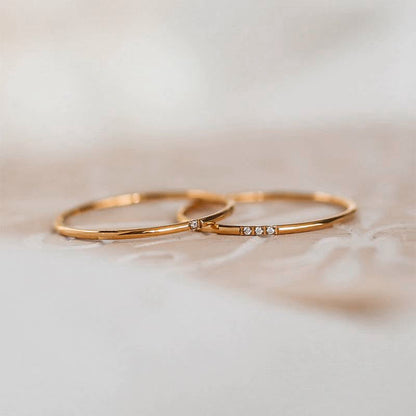 Dalia – Anillo de Diamantes Delicados