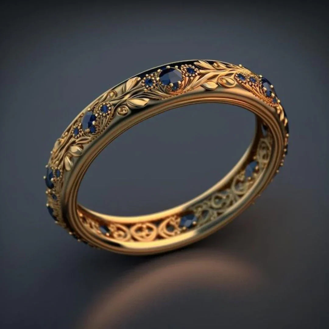Anillo Ancho de Mujer con Diseño Floral y Acabado Redondo
