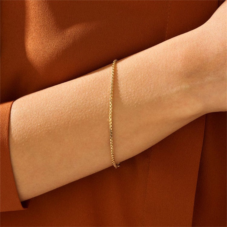 Victoria - Pulsera de cadena dorada
