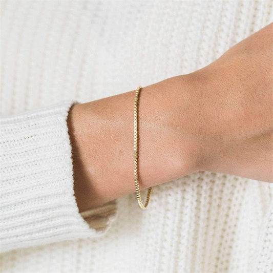 Victoria - Pulsera de cadena dorada