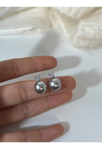 Noire – Pendientes Colgantes Atemporales con Perlas Negras