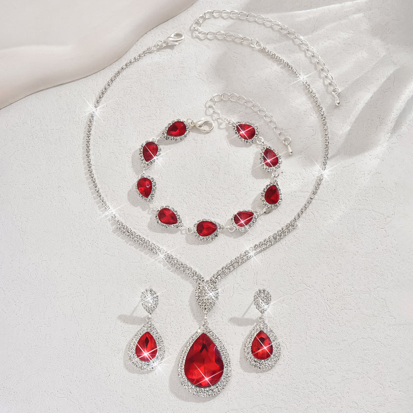 Thalira – Conjunto de Joyas Dorado Bloodwynne