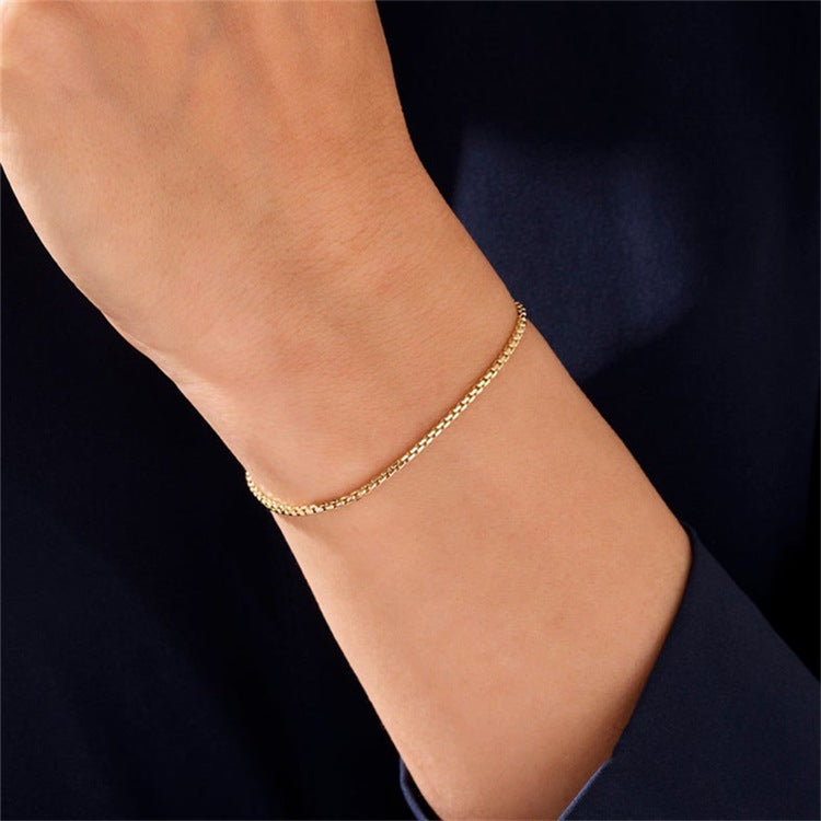 Victoria - Pulsera de cadena dorada
