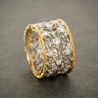 Ivyra – Anillo Vintage con Hojas de Circonio