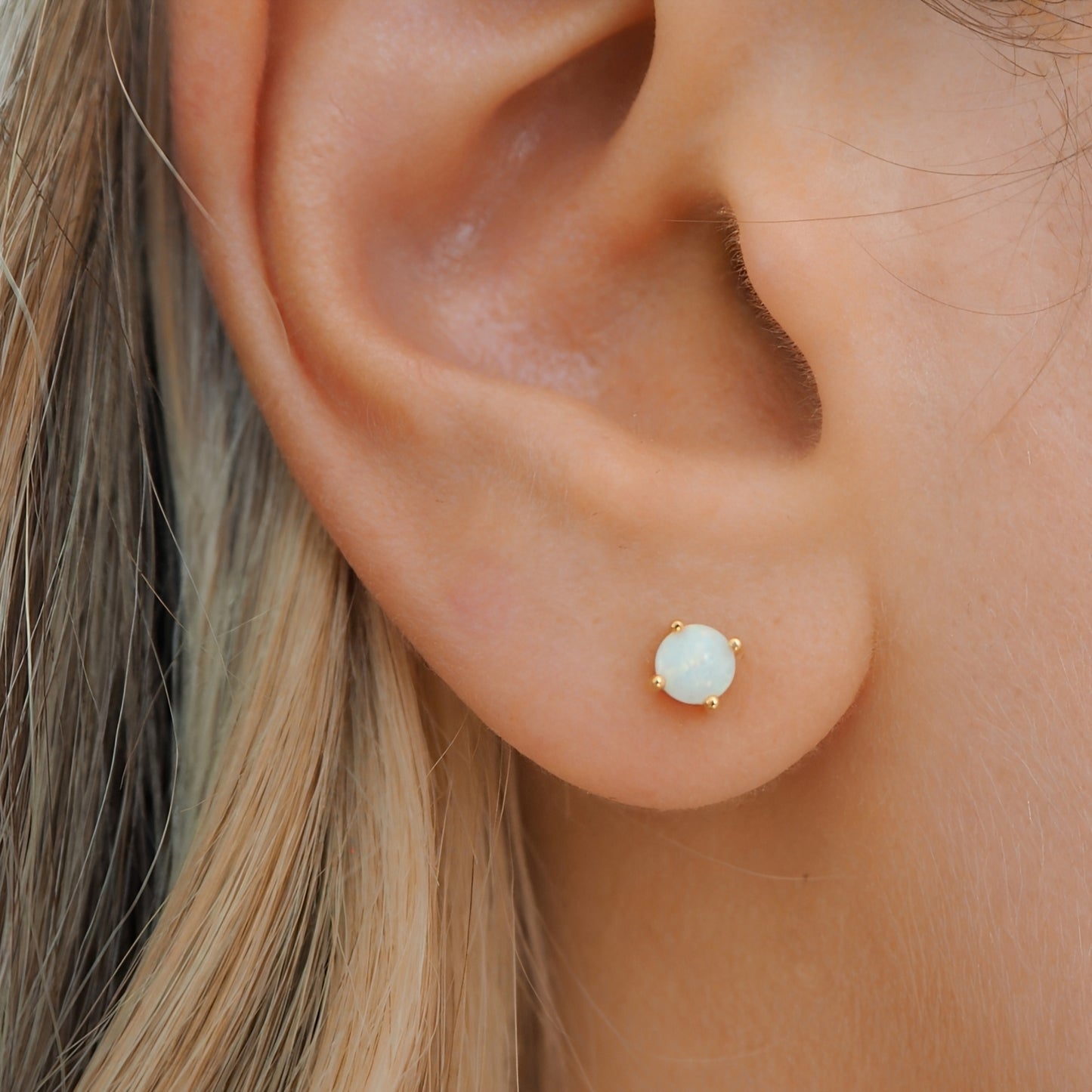 Valeria – Pendientes de Piercing de Lujo Ligero y Moderno