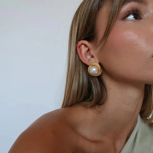 Shane – Criollas Doradas con Perlas Blancas