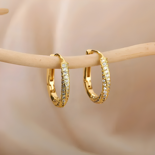 Jiya – Aretes de Oro Brillante Irregulares