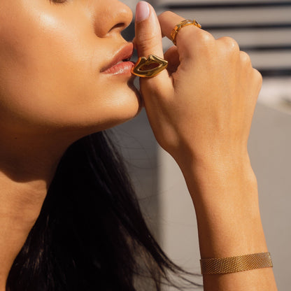 Adelina – Pulsera Cadena Malla Bucle con Cierre