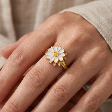 Dama Anillo Ajustable con Motivo de Margarita y Detalles de Hojas