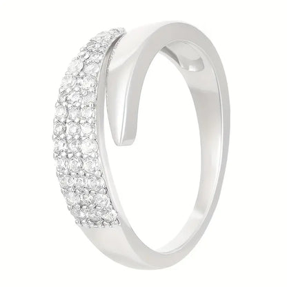 Emiko – Anillo Oro Amarillo con Piedras Luminosas