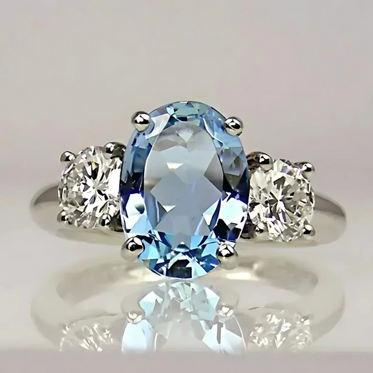 Elina – Anillo de Plata con Cristal Azul Brillante