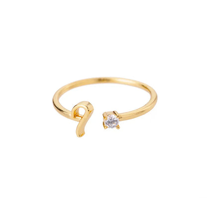 Shiela – Anillo Inicial en Acero Inoxidable Dorado