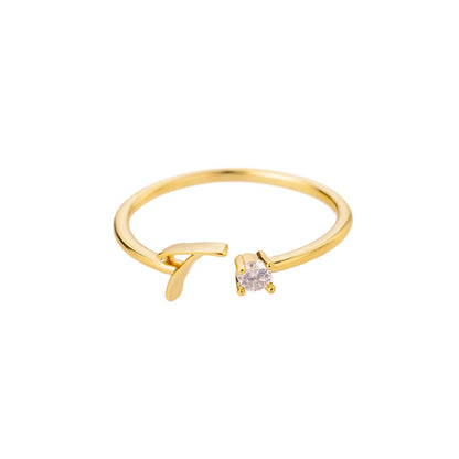 Shiela – Anillo Inicial en Acero Inoxidable Dorado
