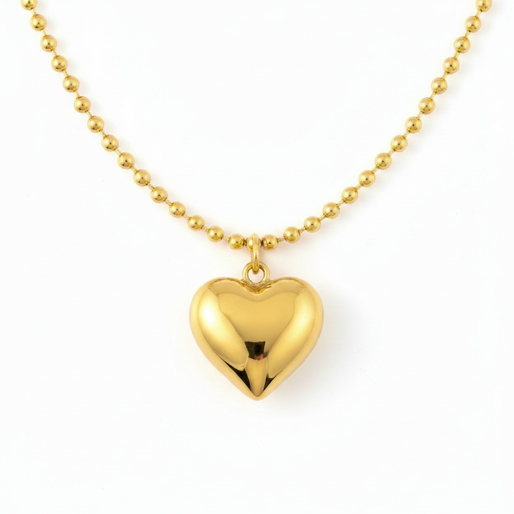 Amelia – Collar Corazón Dorado Elegante
