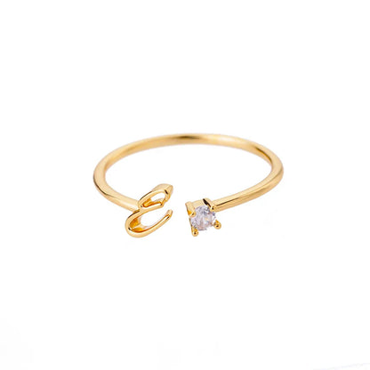 Shiela – Anillo Inicial en Acero Inoxidable Dorado