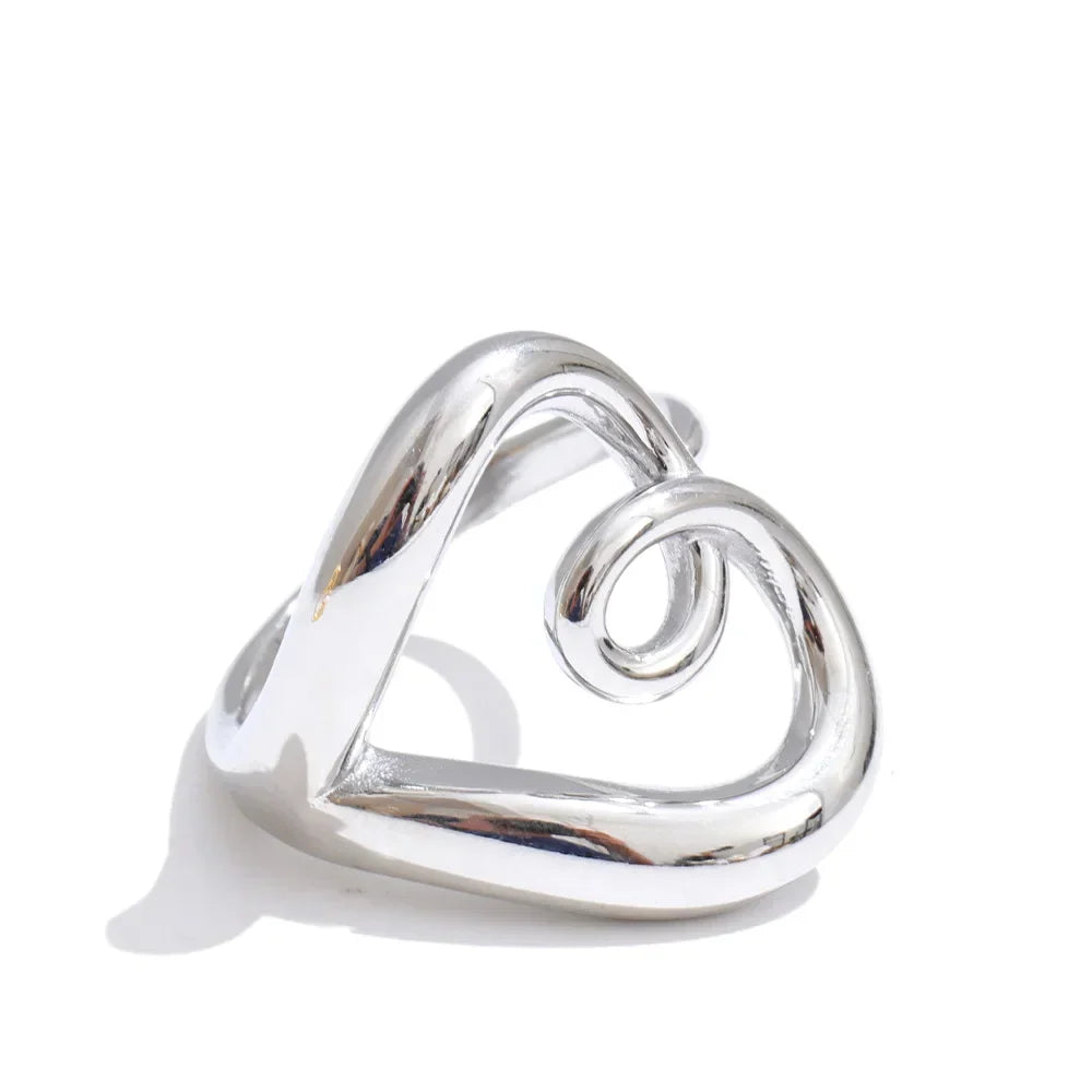 Dama Anillo Ajustable Corazón con Motivo de Corazón Hueco y Banda Smooth