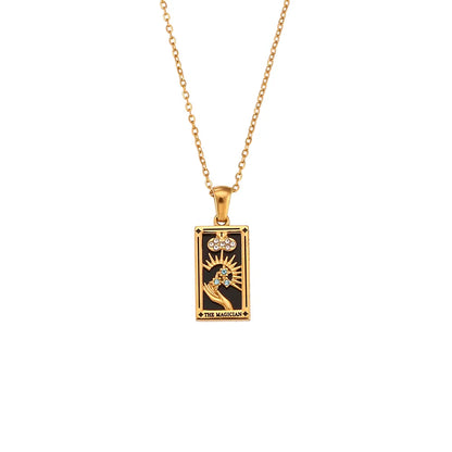 Mystika – Collar Tarot con Colgante Rectangular y Strass