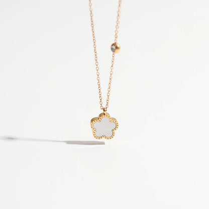 Trébol de cinco hojas - Collar con flores de trébol